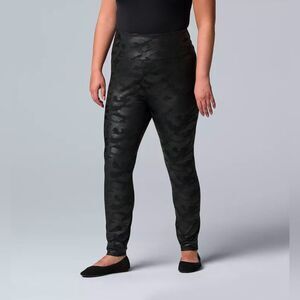 Simply Vera Wang High Rise Camo Black Faux Leather Leggings Plus Size 2X Shaping